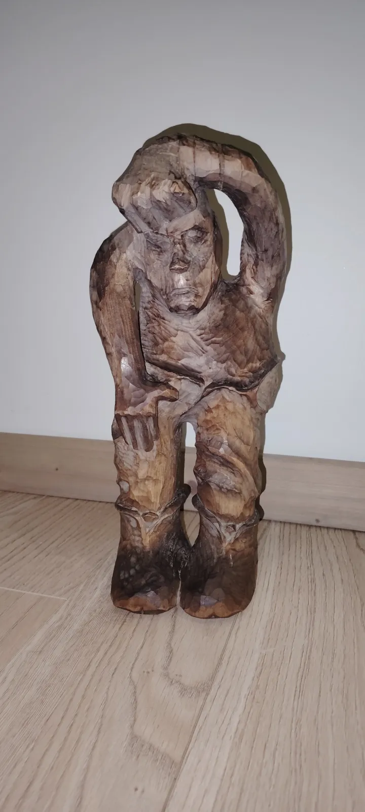 Rzeźba "Zadumany"