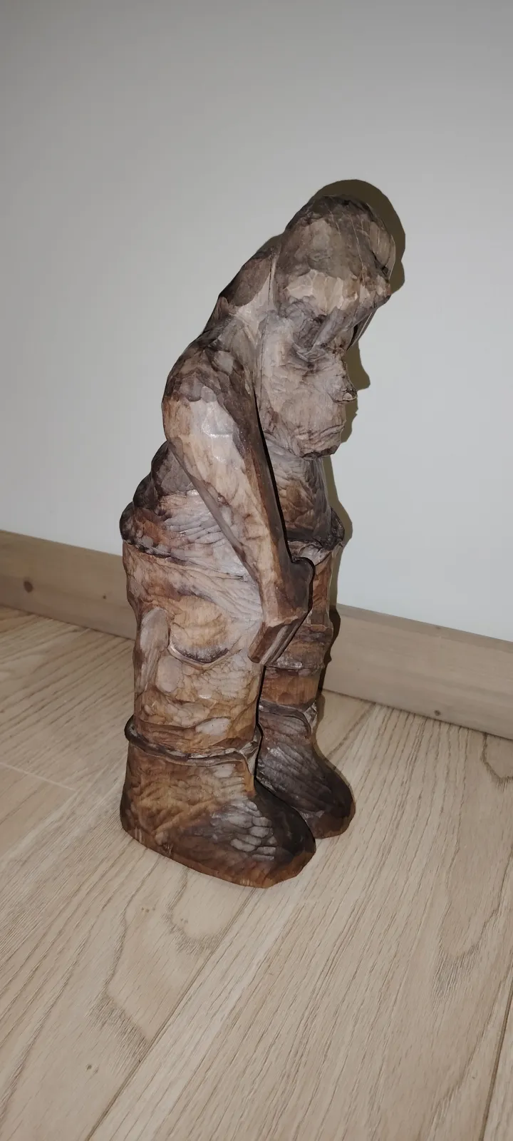 Rzeźba "Zadumany"