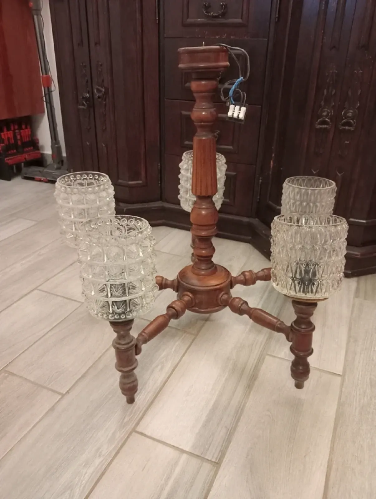Żyrandol PRL