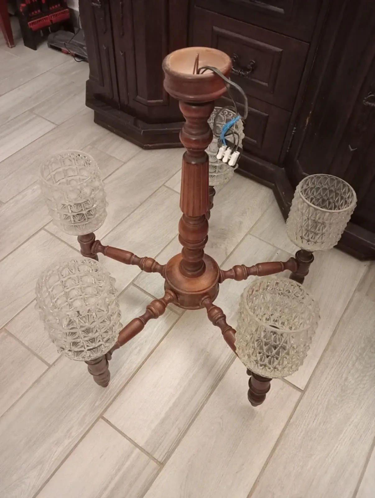 Żyrandol PRL
