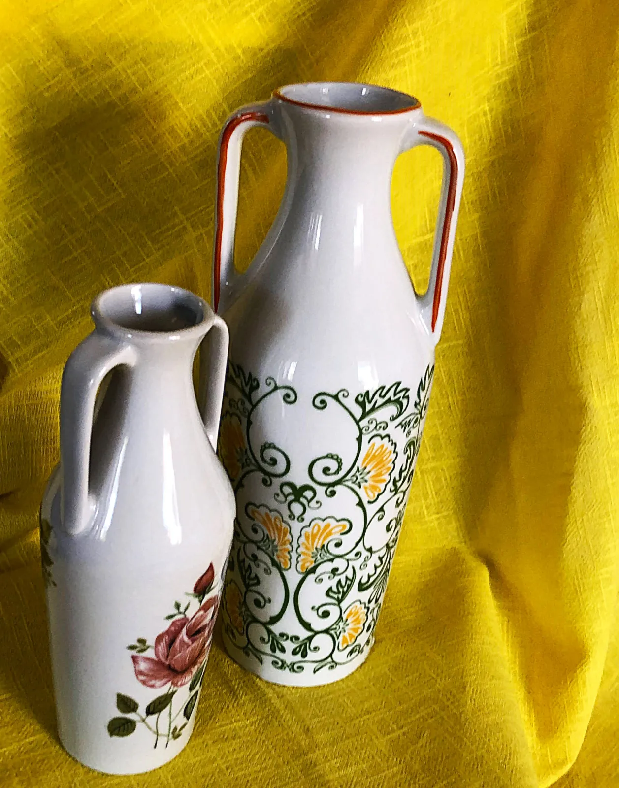 Wazony porcelanowe dwie sztuki , Wawel, Vintage PRL