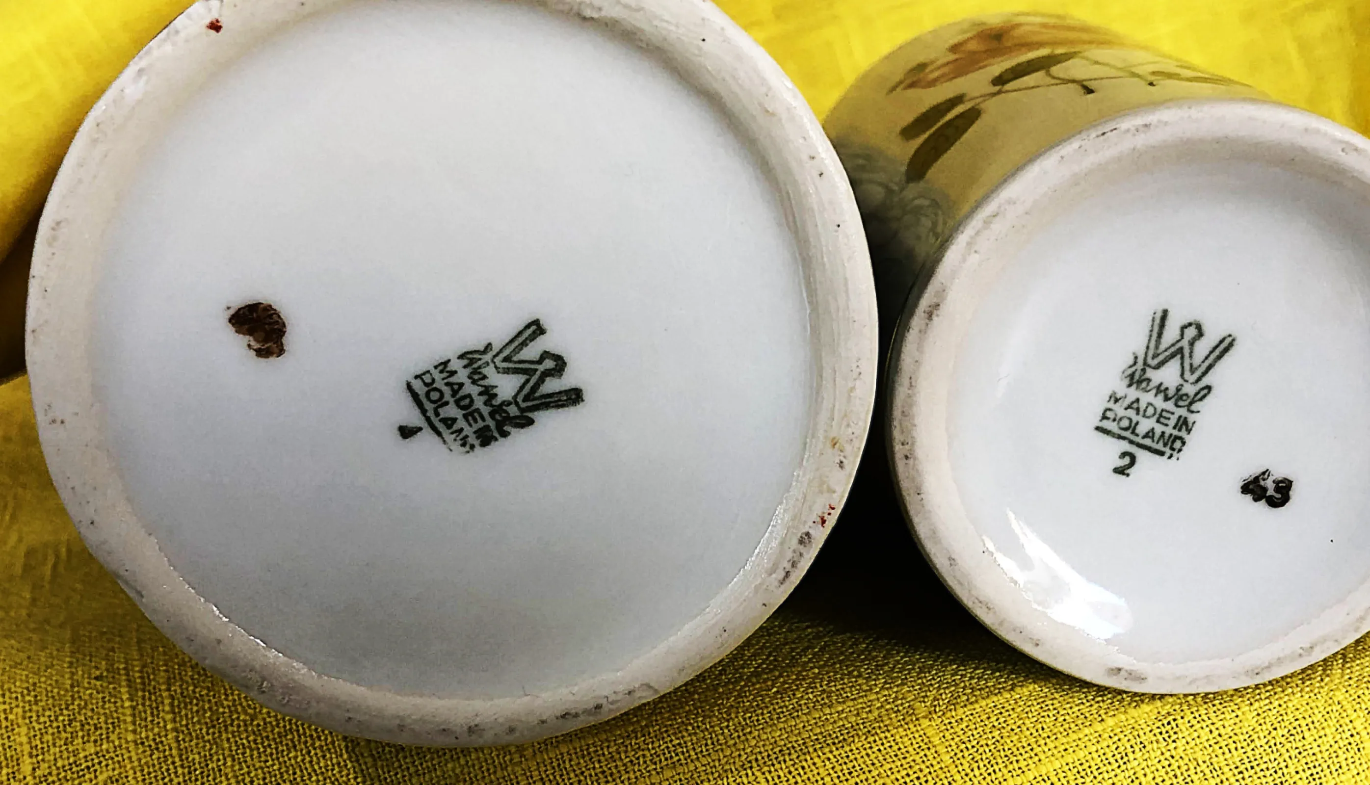 Wazony porcelanowe dwie sztuki , Wawel, Vintage PRL