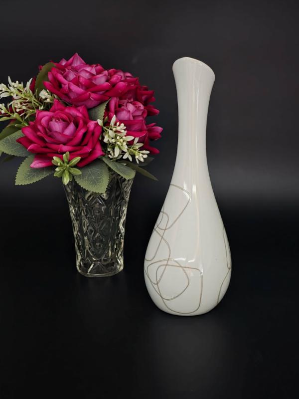 Wazon porcelanowy
