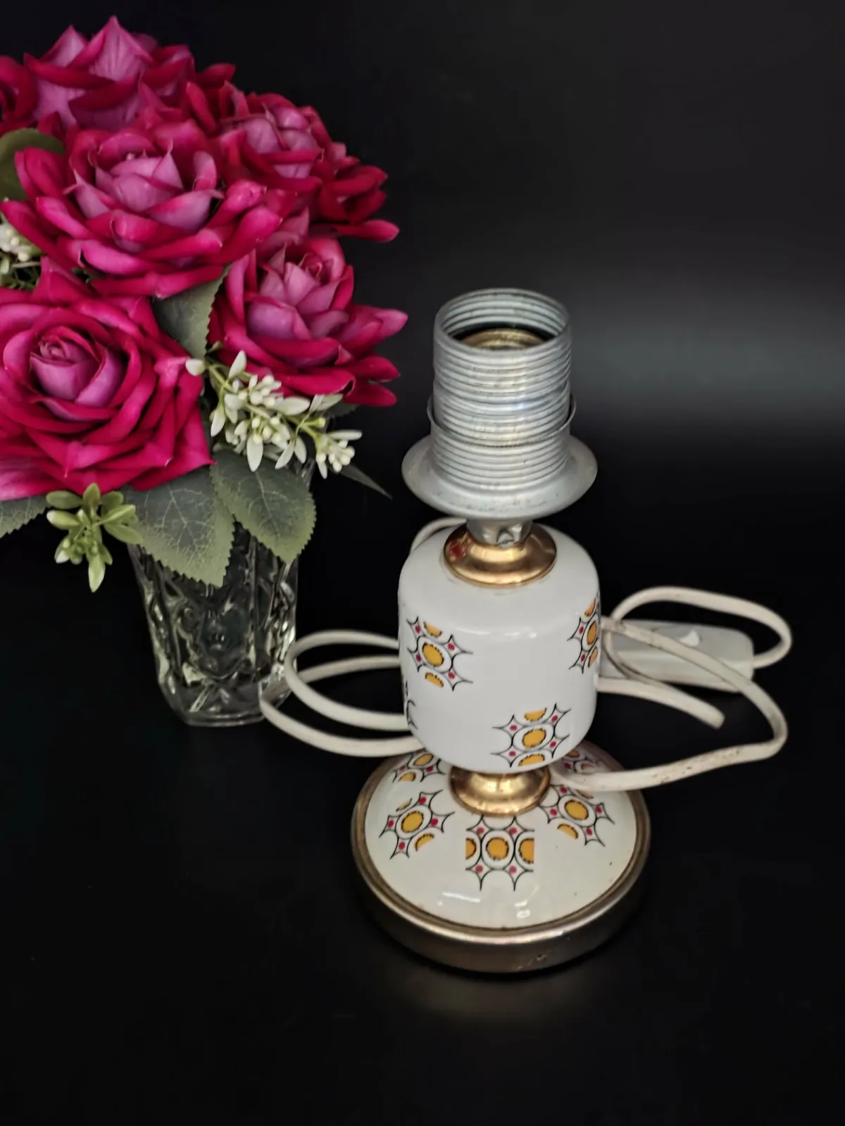 Lampka porcelanowa