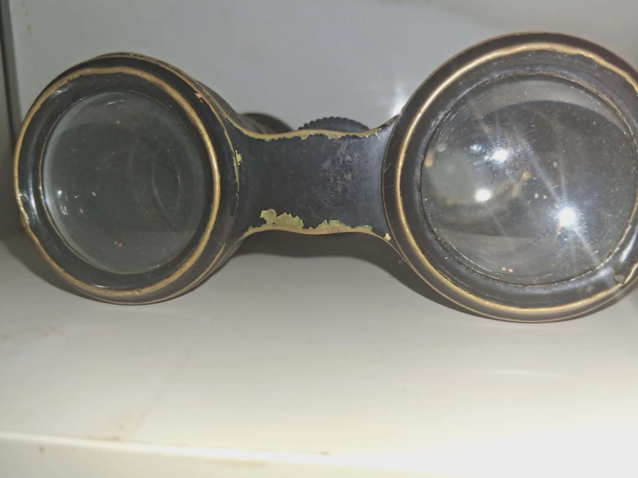 Antyczna Lornetka Teatralna – Mosiądz i Skóra – XIX/XX w. – Loft / Vintage