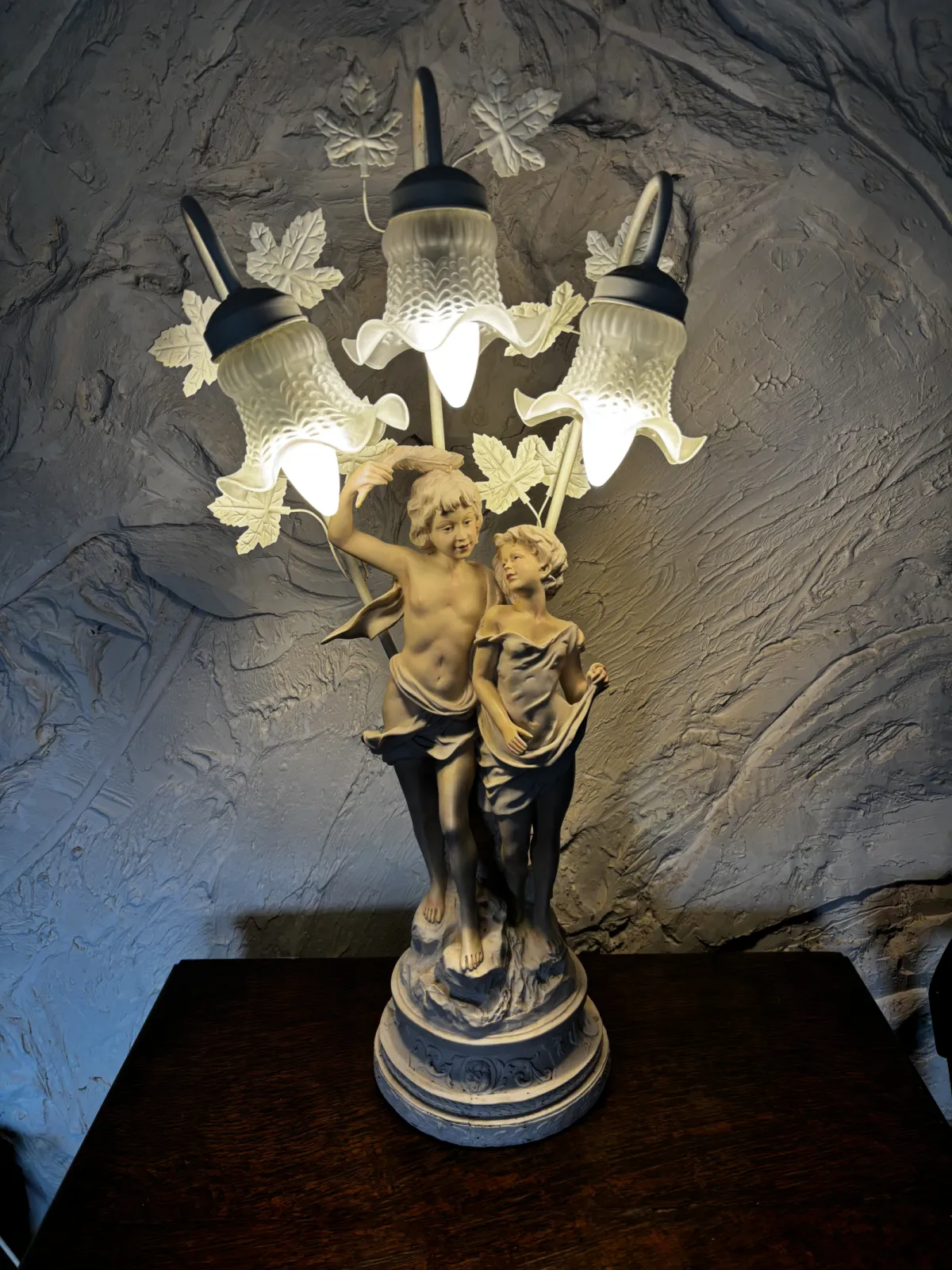Stylowa lampa stołowa w klimacie vintage / shabby chic / glamour