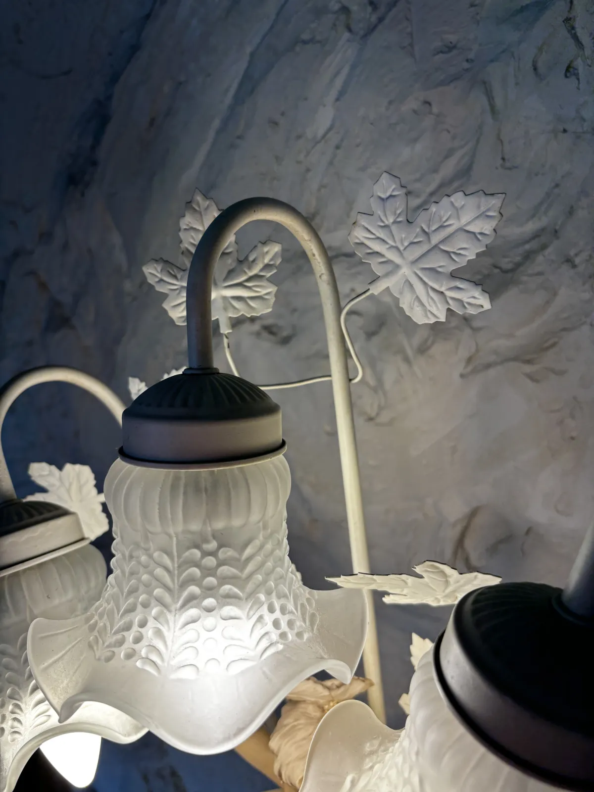 Stylowa lampa stołowa w klimacie vintage / shabby chic / glamour