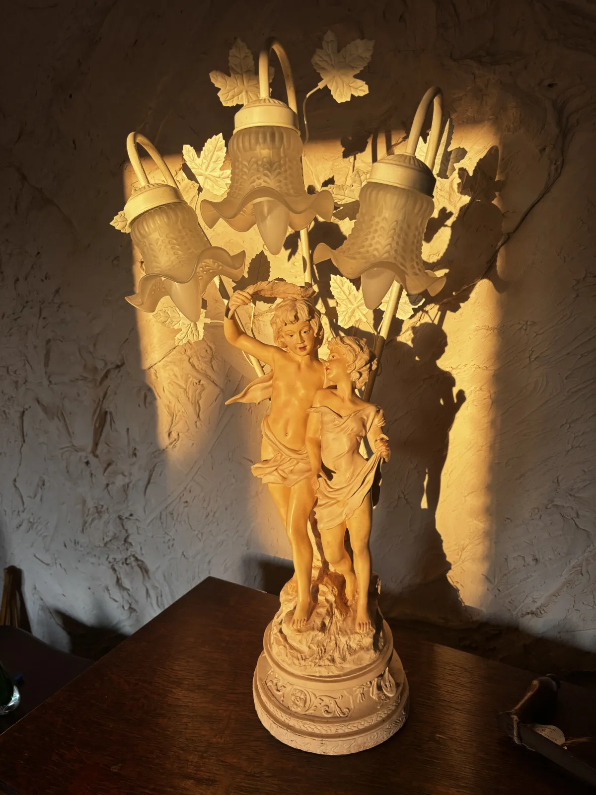 Stylowa lampa stołowa w klimacie vintage / shabby chic / glamour