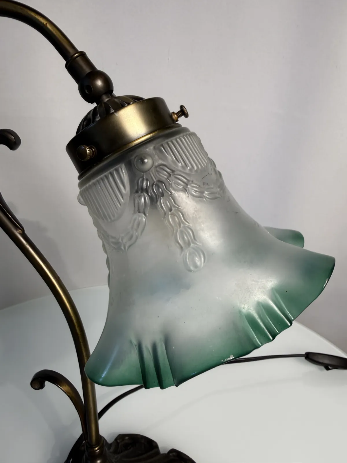Stylowa lampka stołowa vintage w stylu secesyjnym / Art Nouveau