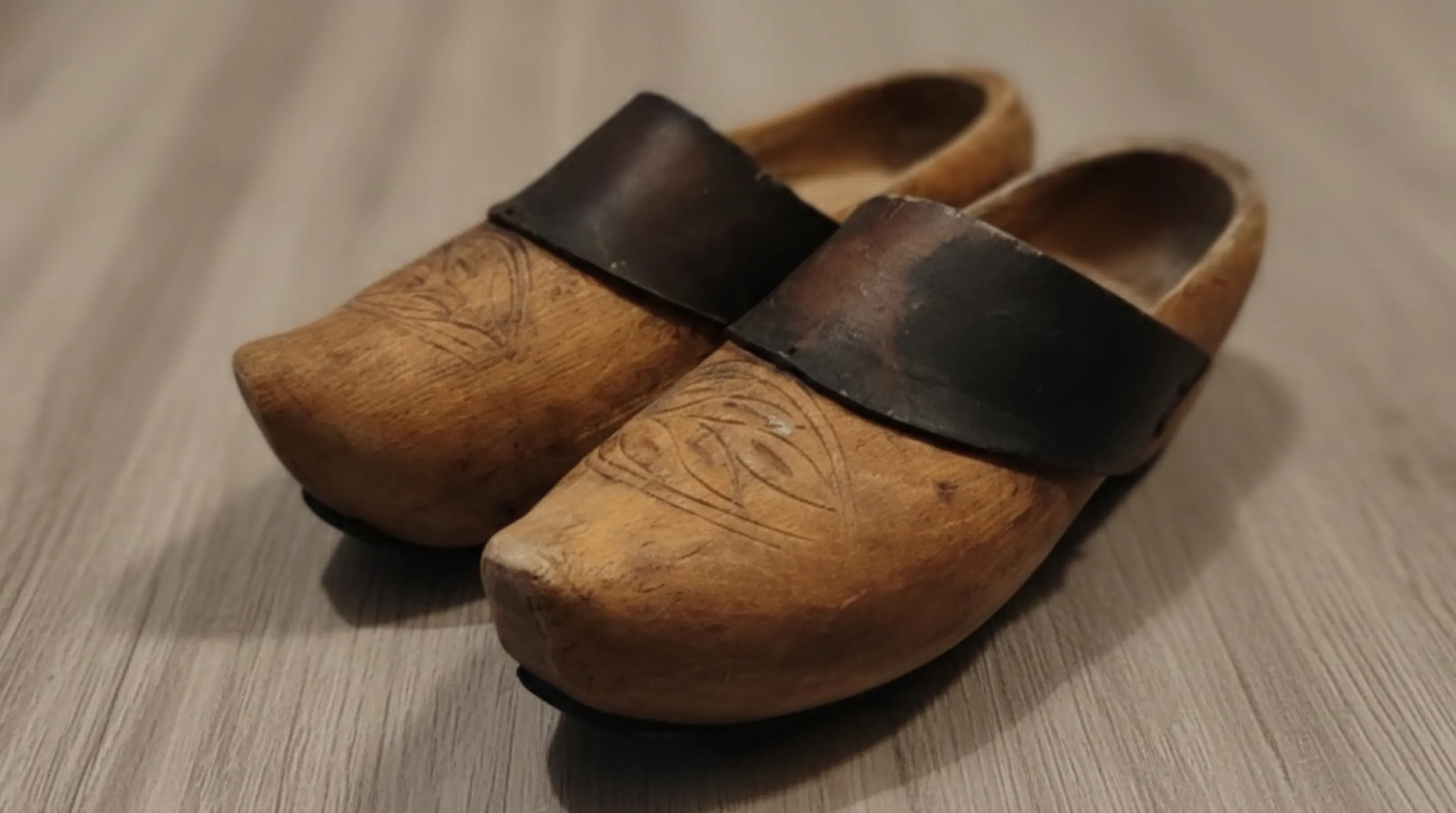 Buty drewniane sabot