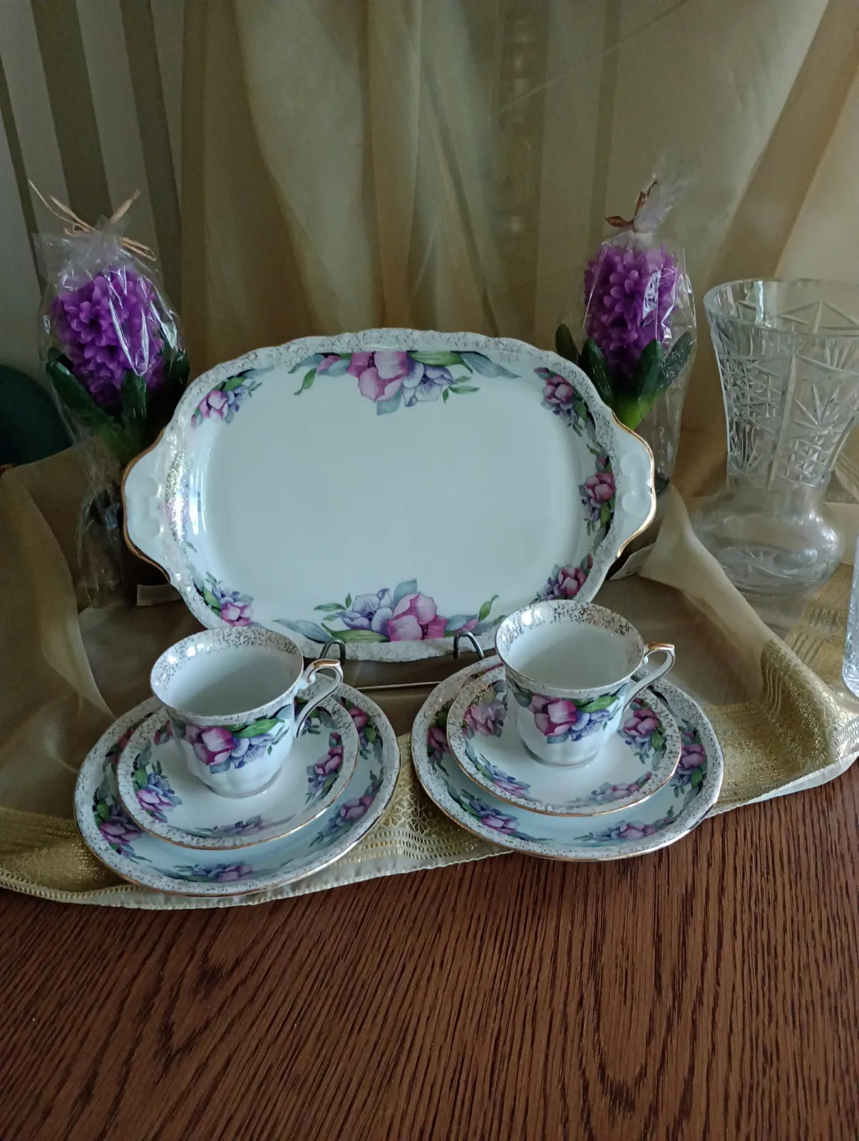 Porcelanowy zestaw deserowy