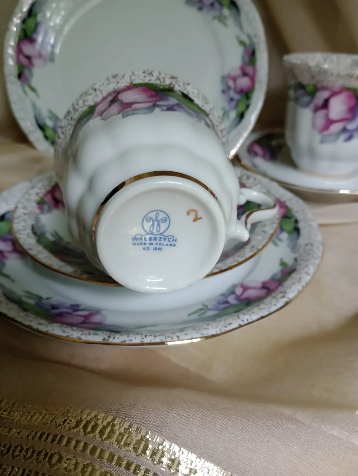 Porcelanowy zestaw deserowy