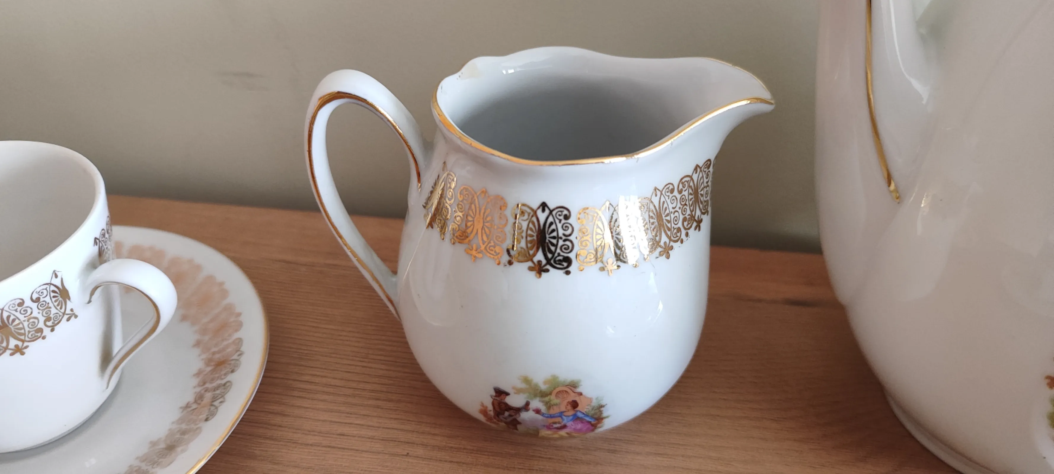 Zestaw porcelanowy do kawy
