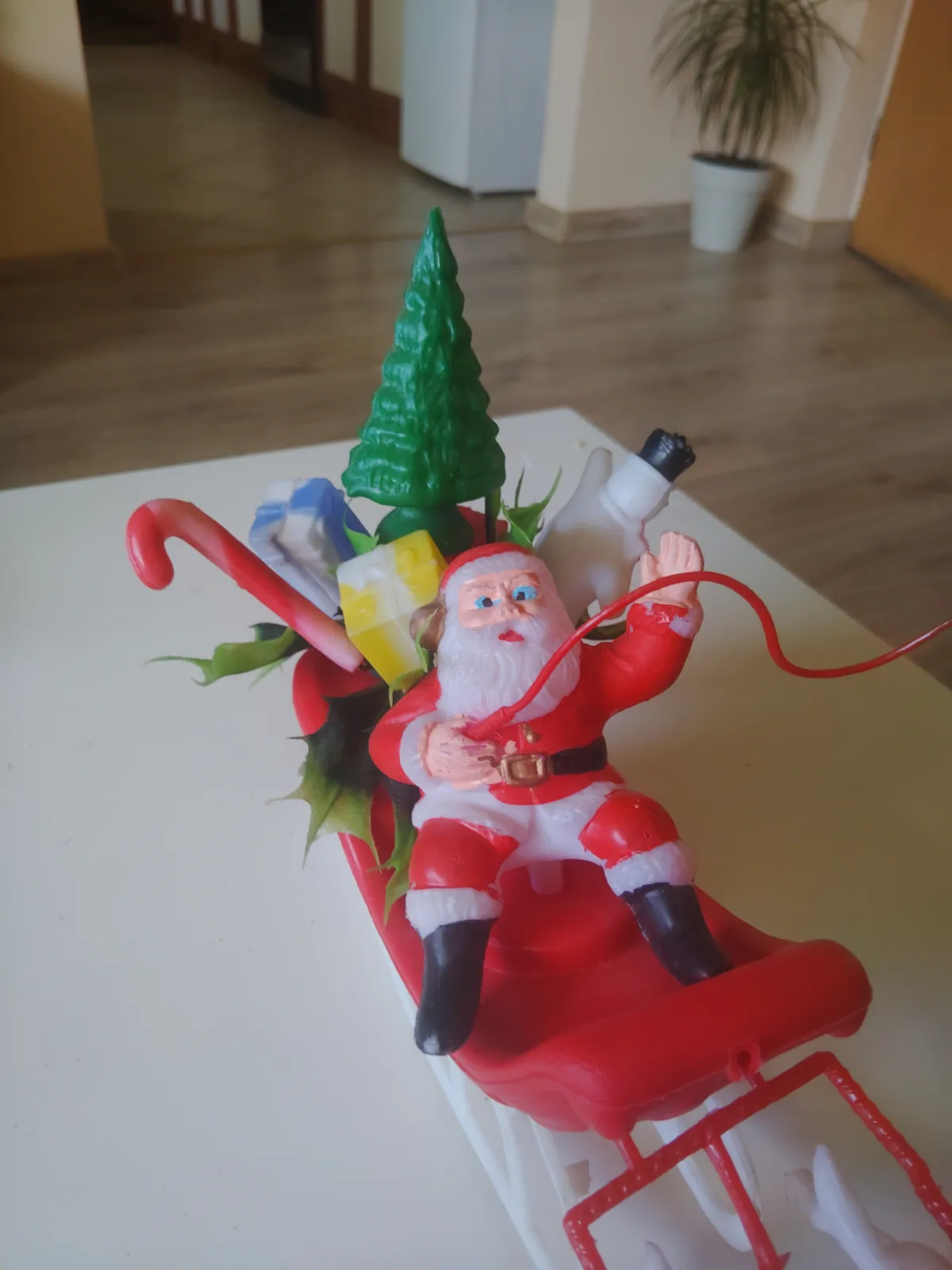 Vintage Mikołaj w saniach z reniferami Unikat