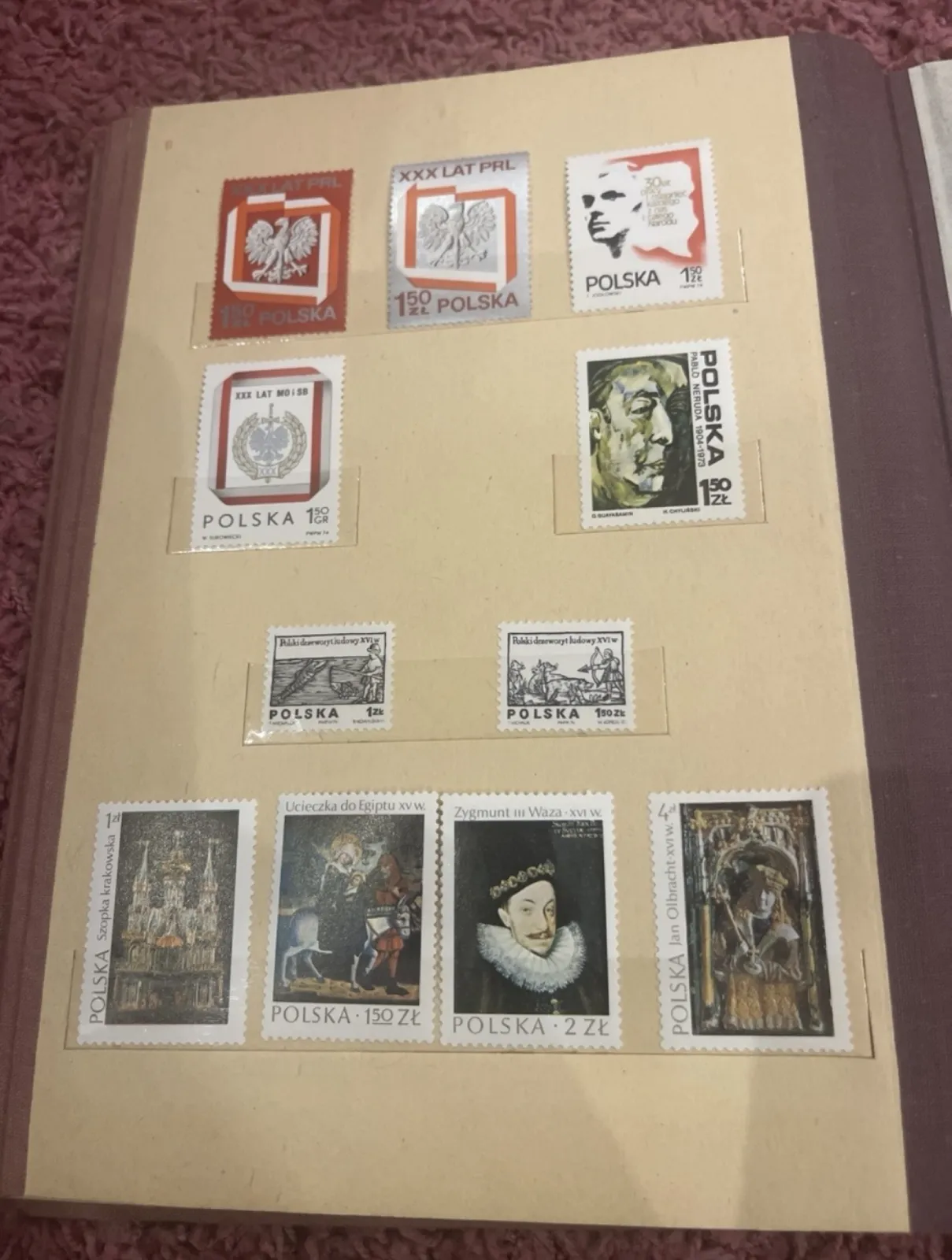 Klaser ze znaczkami pocztowymi – lata 1974–1975 | stan idealny
