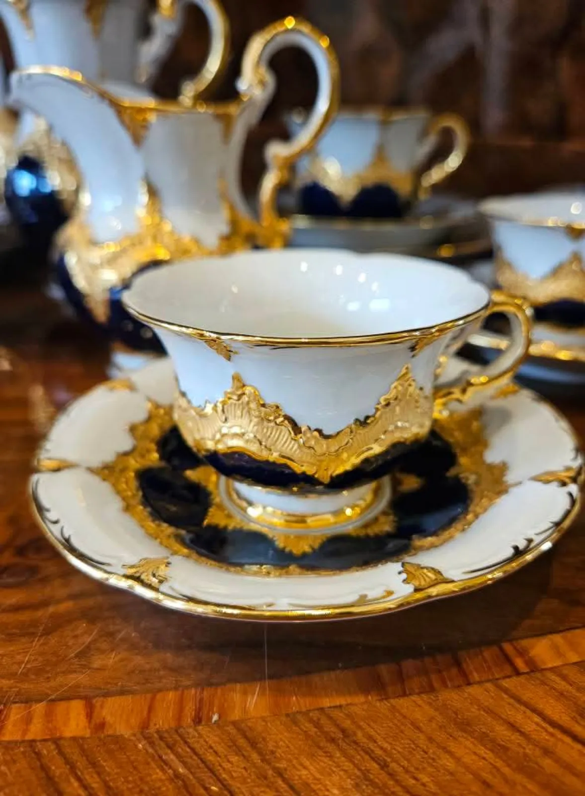 Porcelana Meissen B-Form, 23 kar. złoto