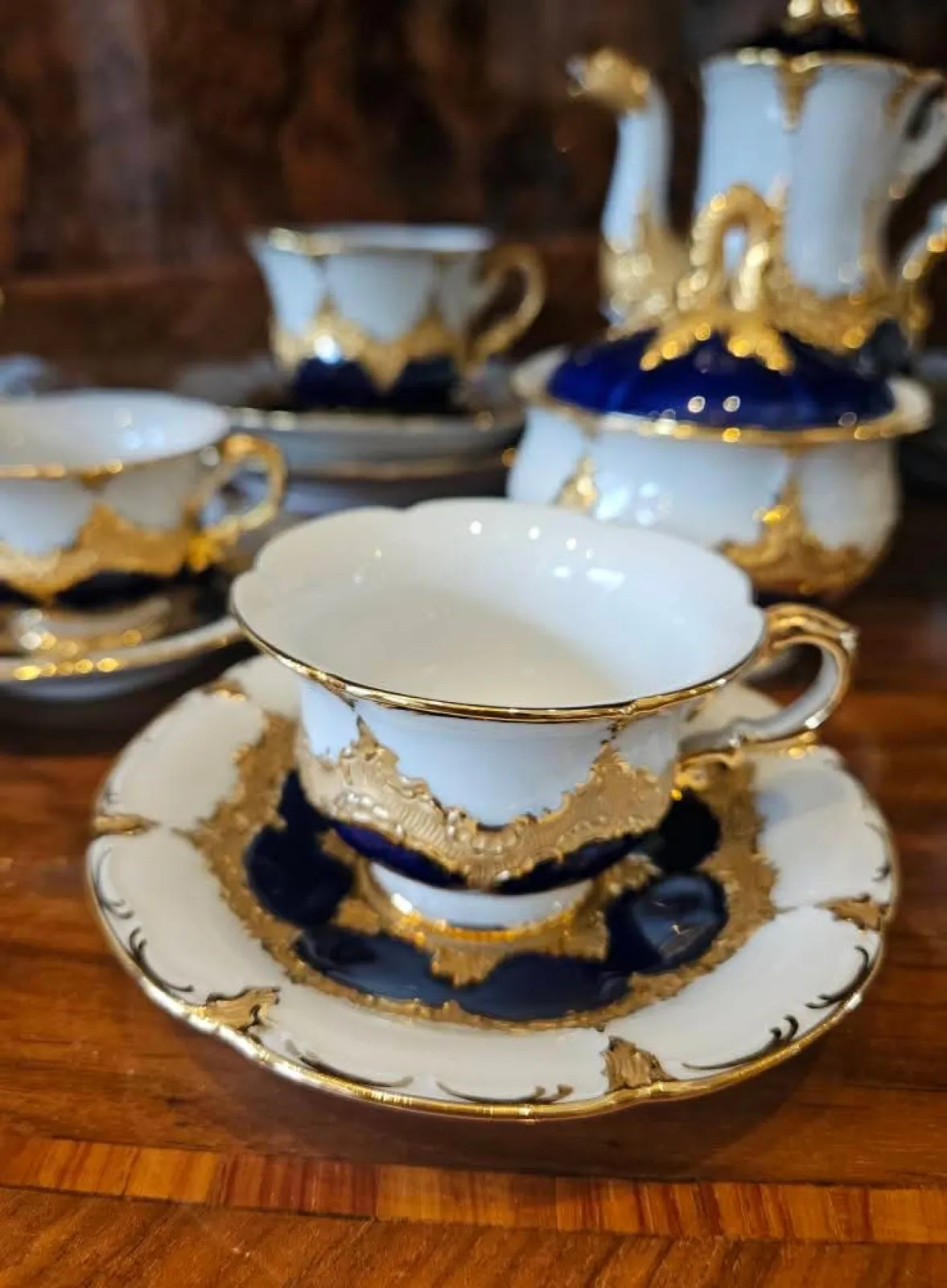 Porcelana Meissen B-Form, 23 kar. złoto