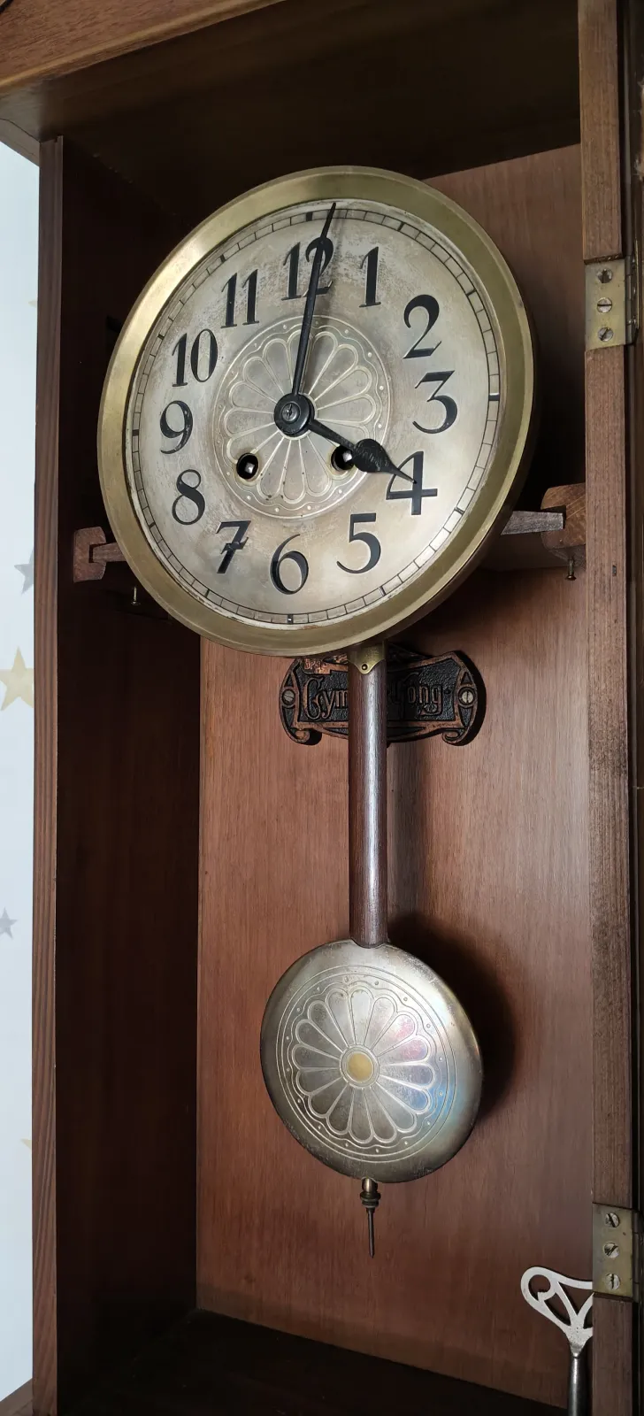 Piękny zegar wiszący Kienzle 1920 r.