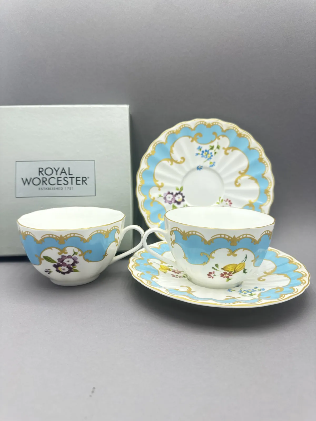 Zestaw filiżanek Royal worcester w oryginalnym opakowaniu