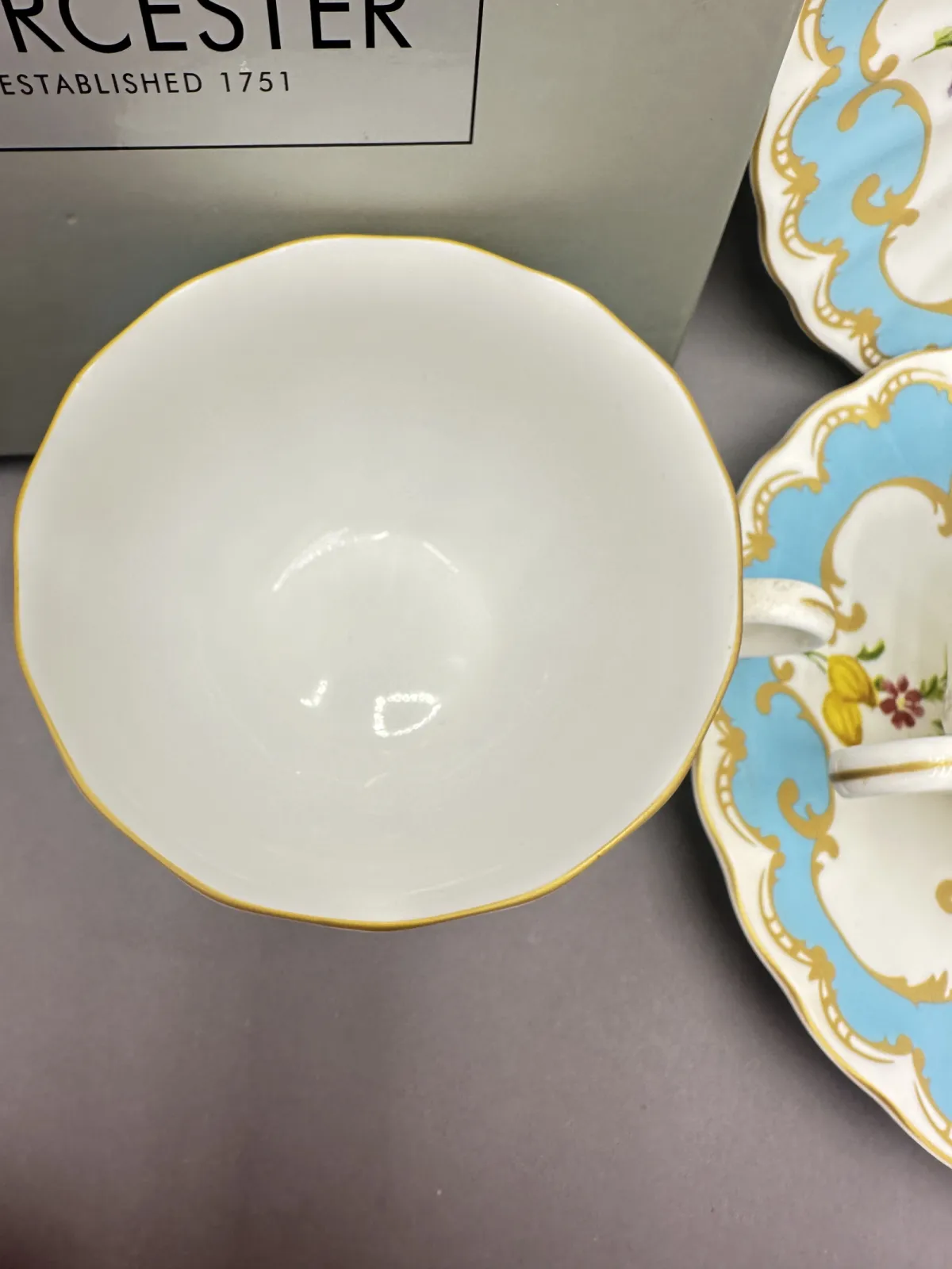 Zestaw filiżanek Royal worcester w oryginalnym opakowaniu
