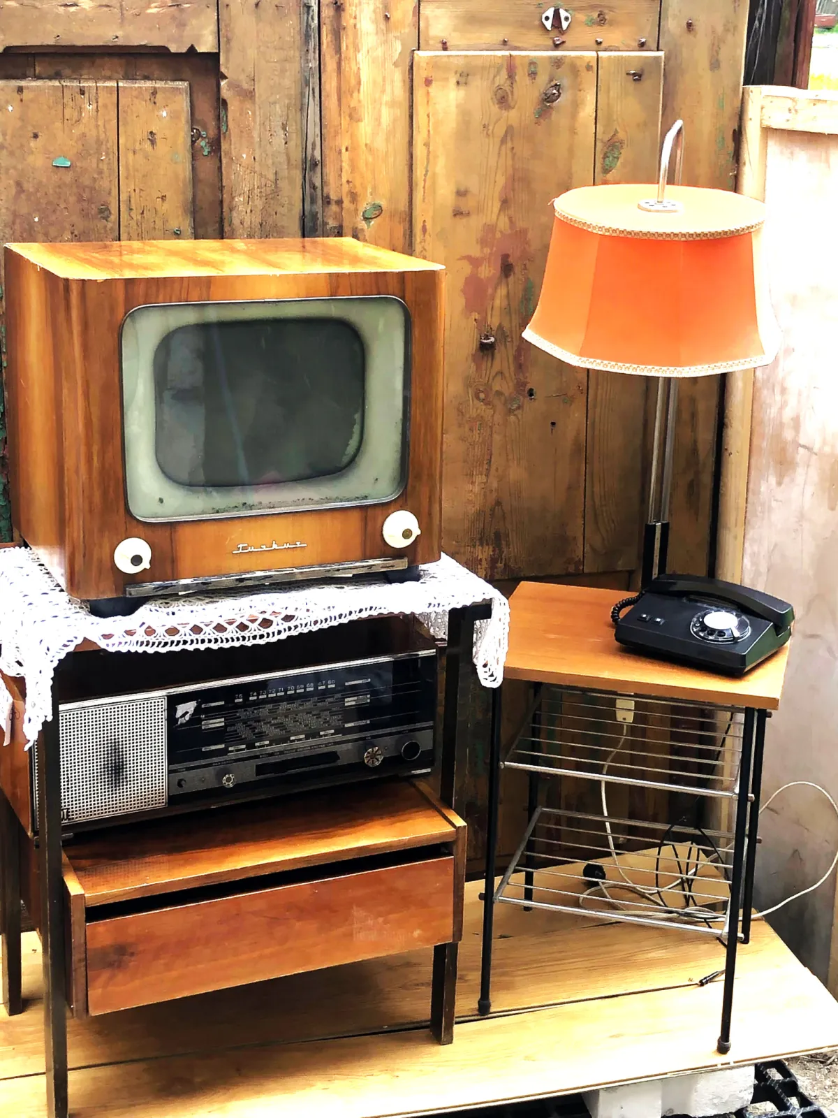 Stolik pod telewizor lata 60. Vintage