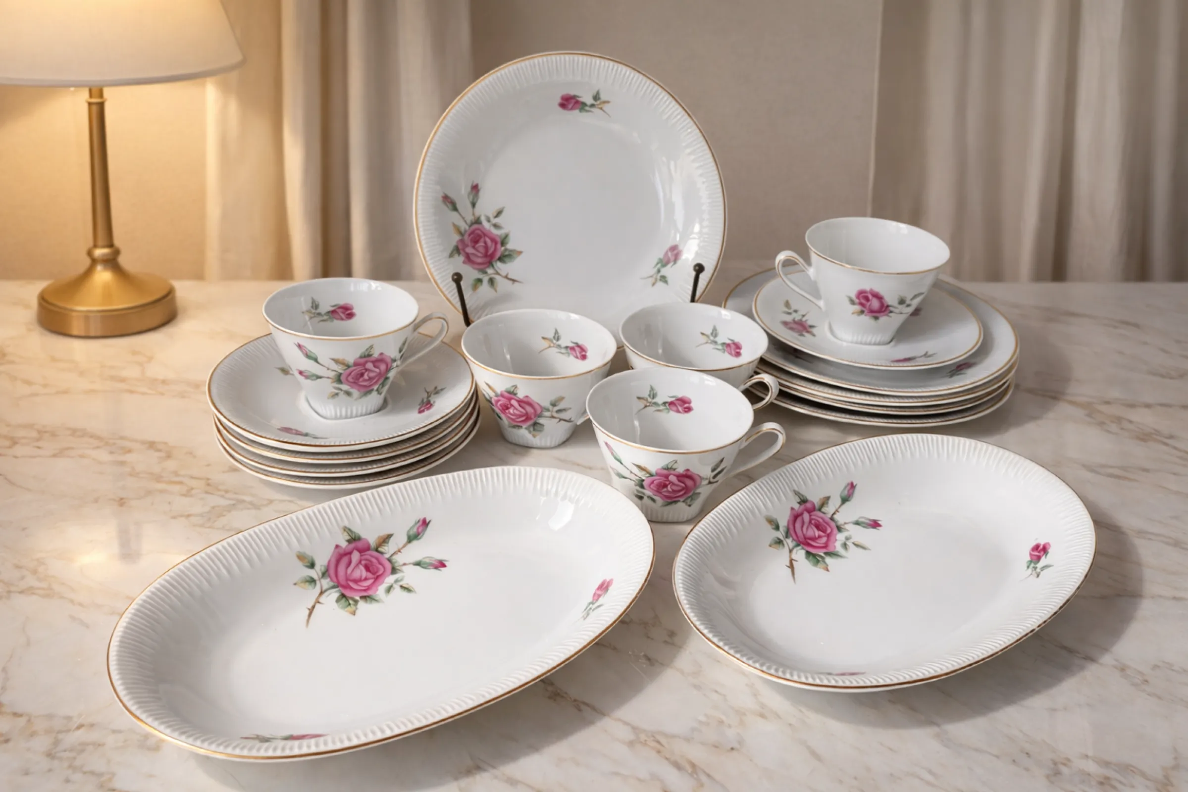 Serwis porcelanowy Ćmielów Róża vintage
