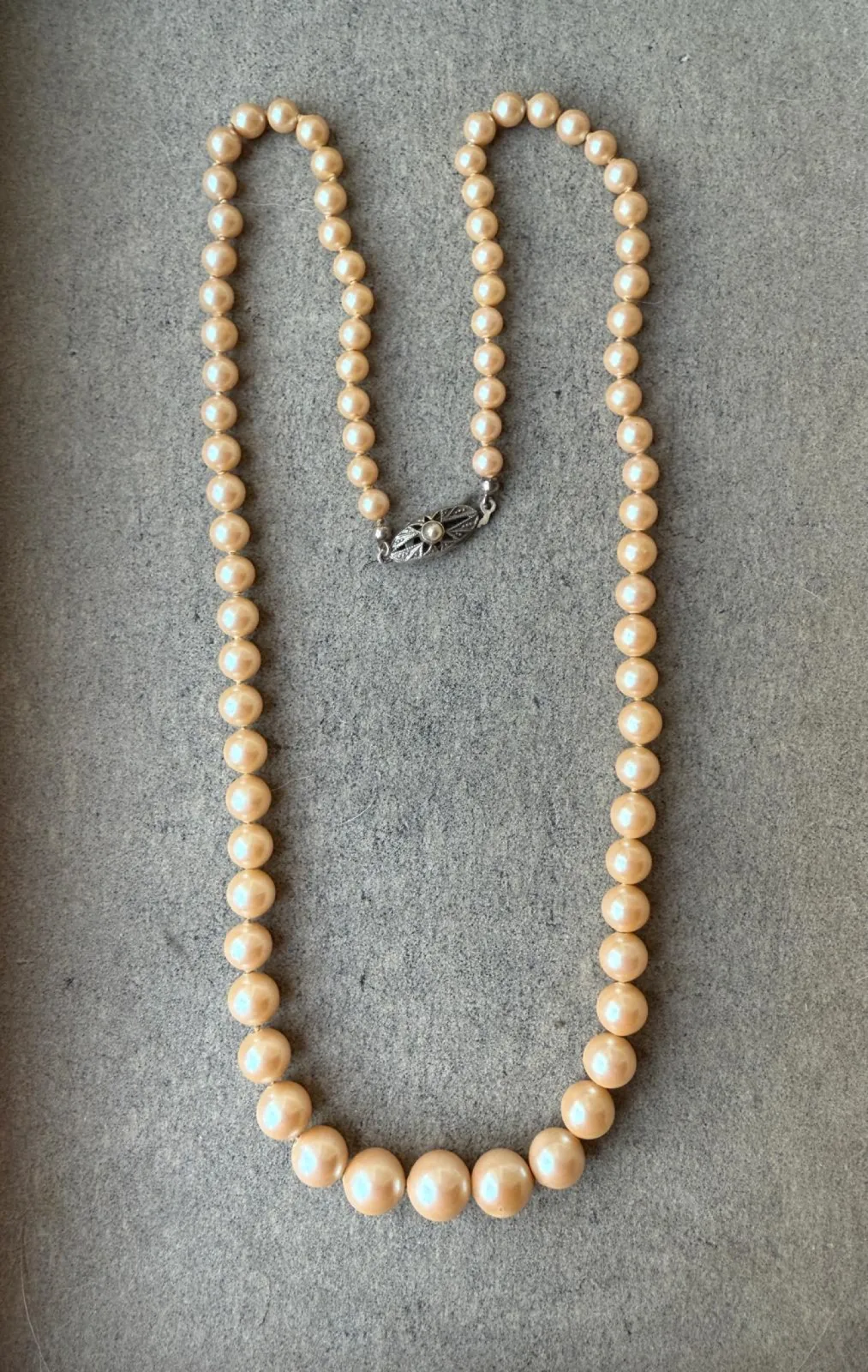 Elegancki naszyjnik z pereł, vintage z lat 1950–1970