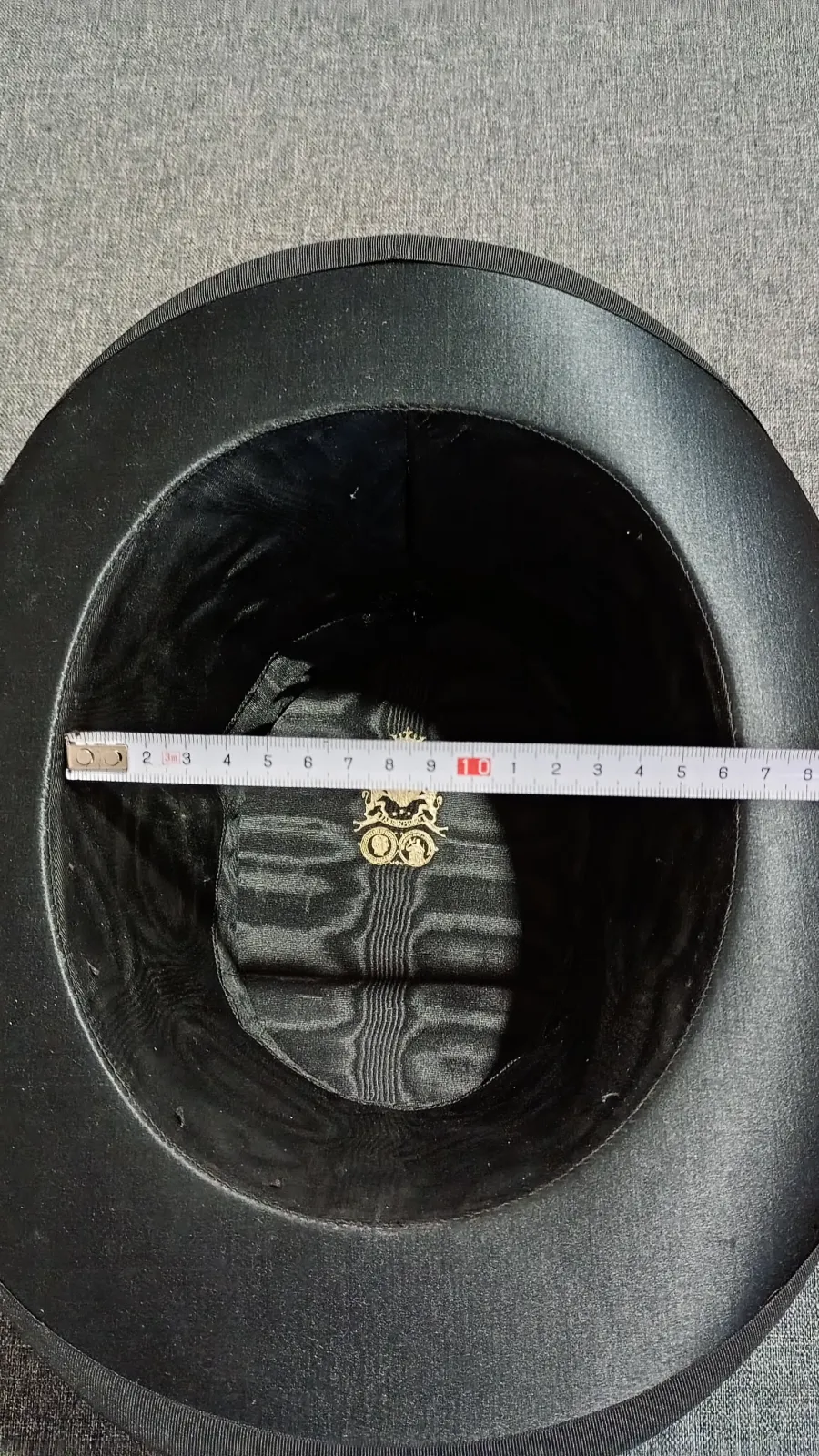 Zabytkowy cylinder