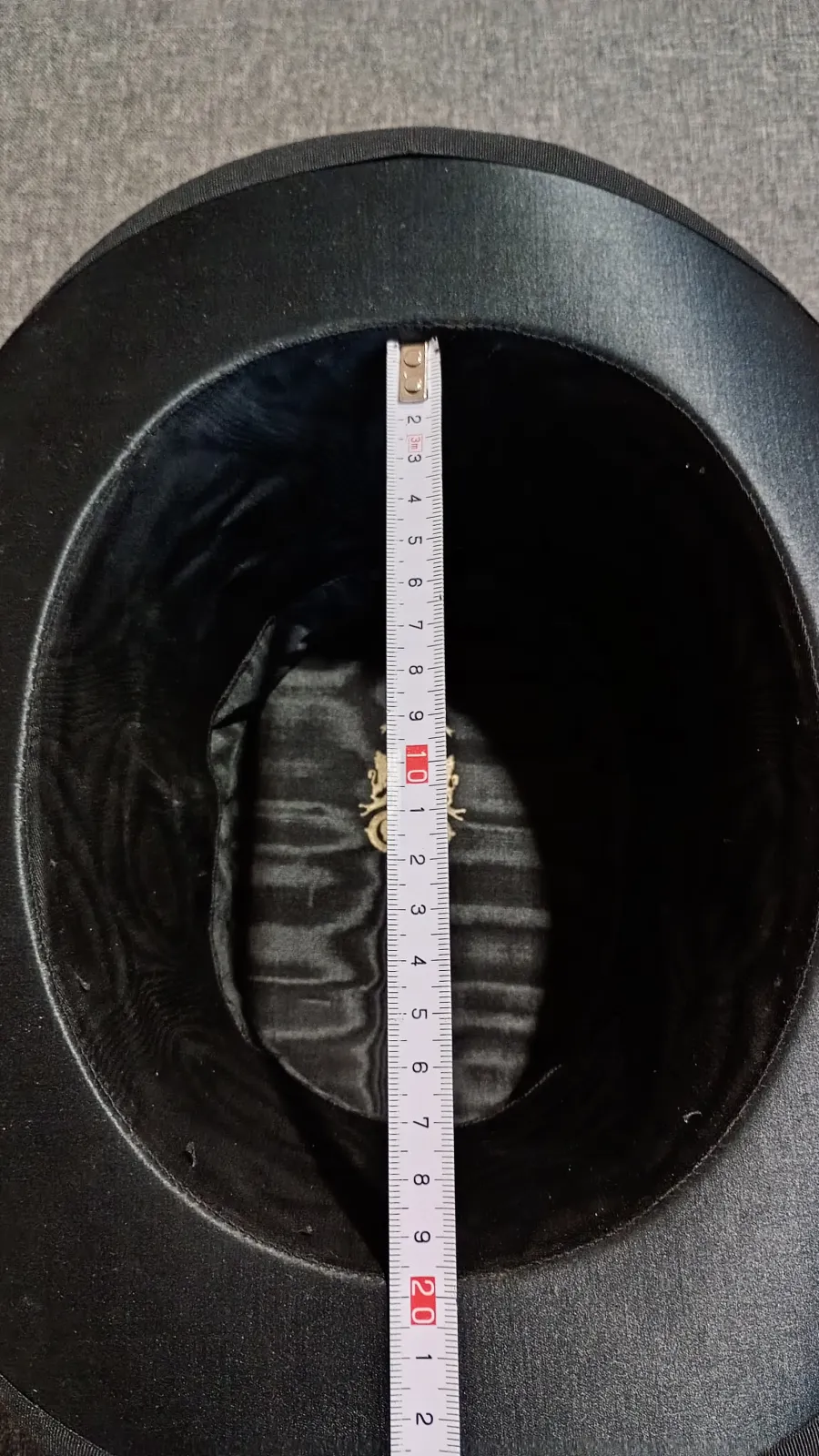 Zabytkowy cylinder